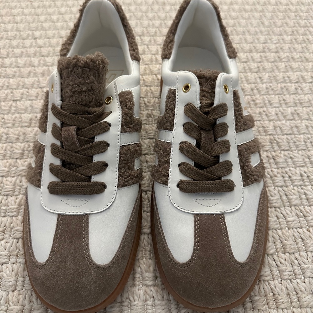 Back 70 Sneakers - Size 41 Euro (10)